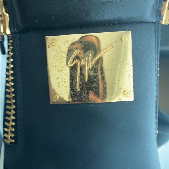 Giuseppe Zanotti - Picture 8 of 8